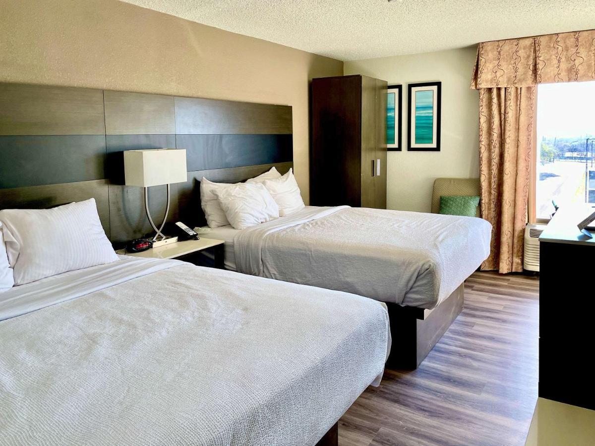 Hotel Clarion Pointe near Medical Center San Antonio Esterno foto