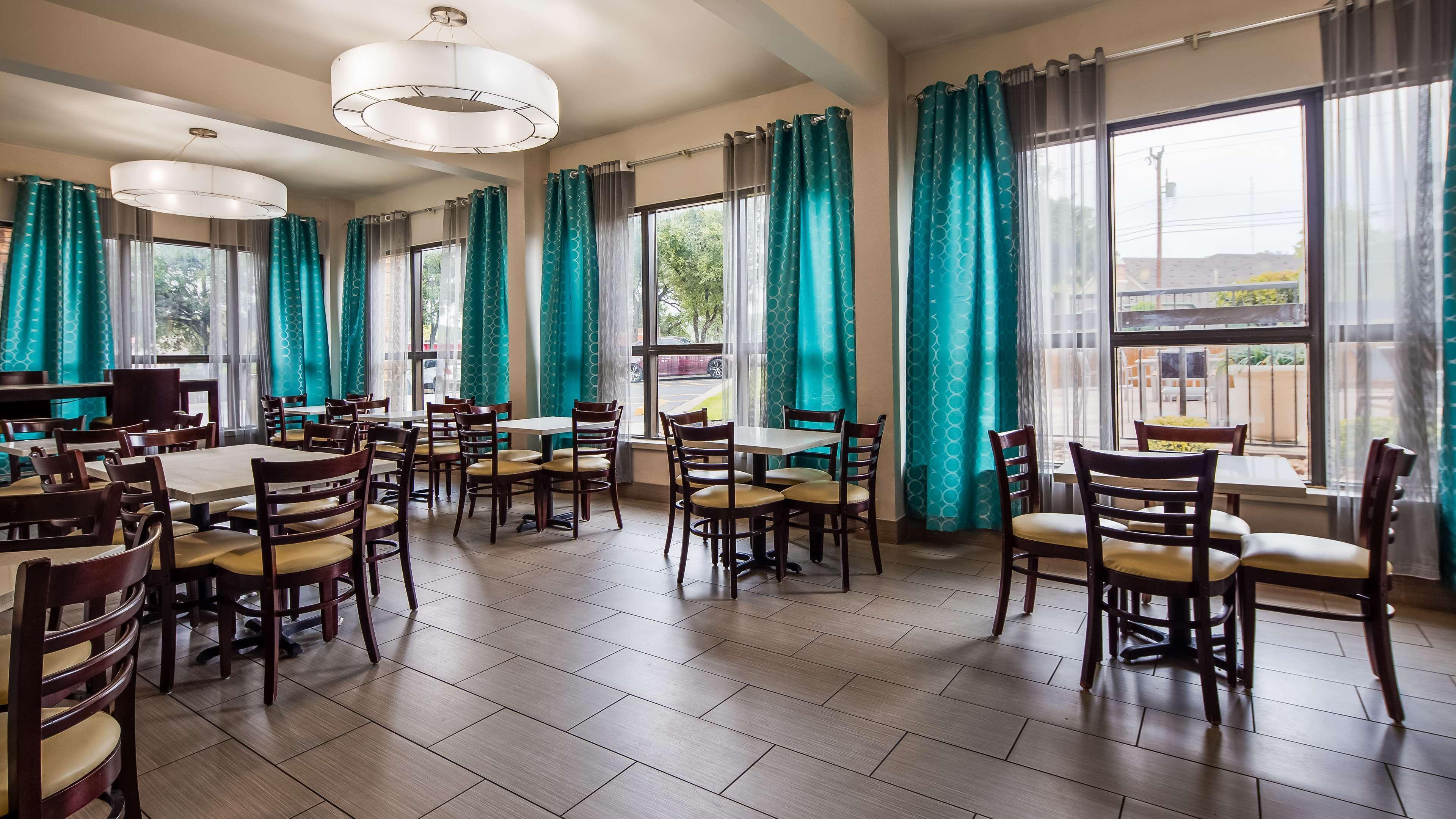 Hotel Clarion Pointe near Medical Center San Antonio Esterno foto